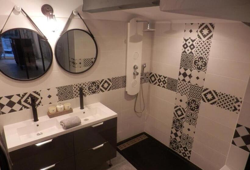 تختخواب و صبحانه Suite Luxe Avec Sauna Et Jacuzzi Privée