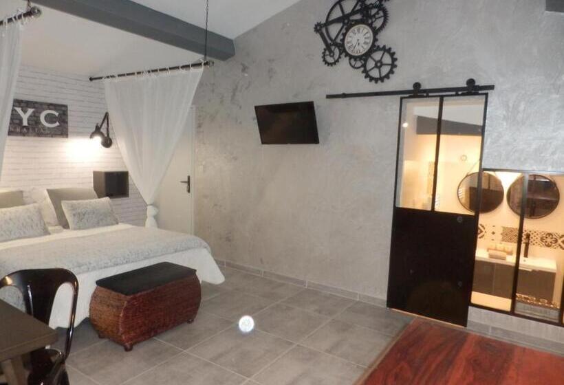 تختخواب و صبحانه Suite Luxe Avec Sauna Et Jacuzzi Privée