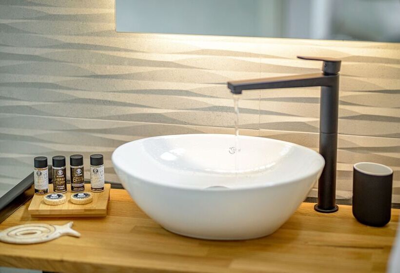 Bed and Breakfast Ikio Concept Santorini