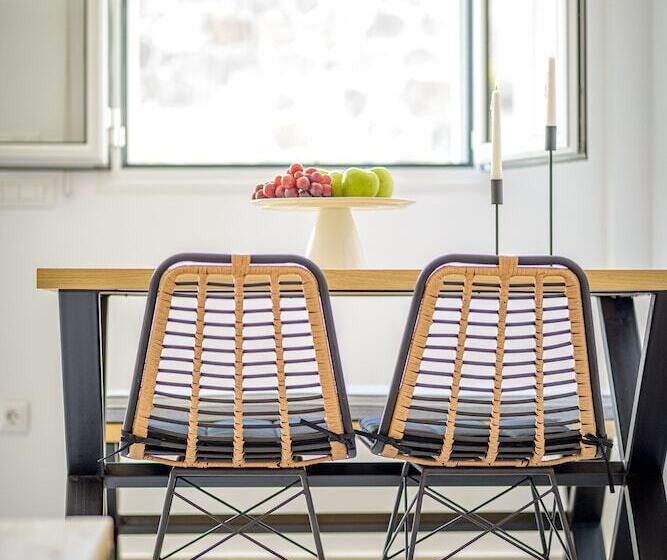 Bed and Breakfast Ikio Concept Santorini