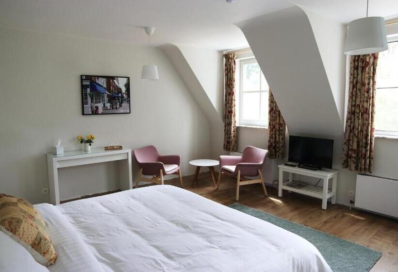 ベッドアンドブレックファースト Villa Helena