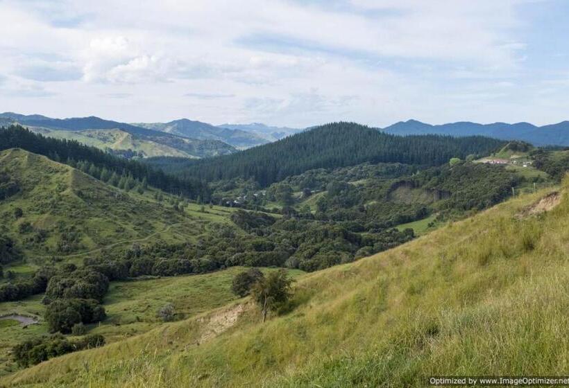 تختخواب و صبحانه Villa Shemshi