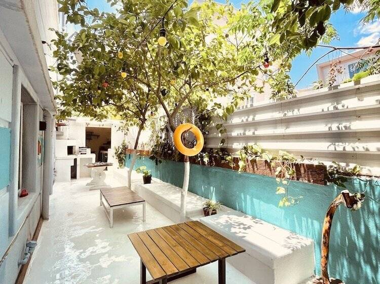 Cabbana Hotel Lara