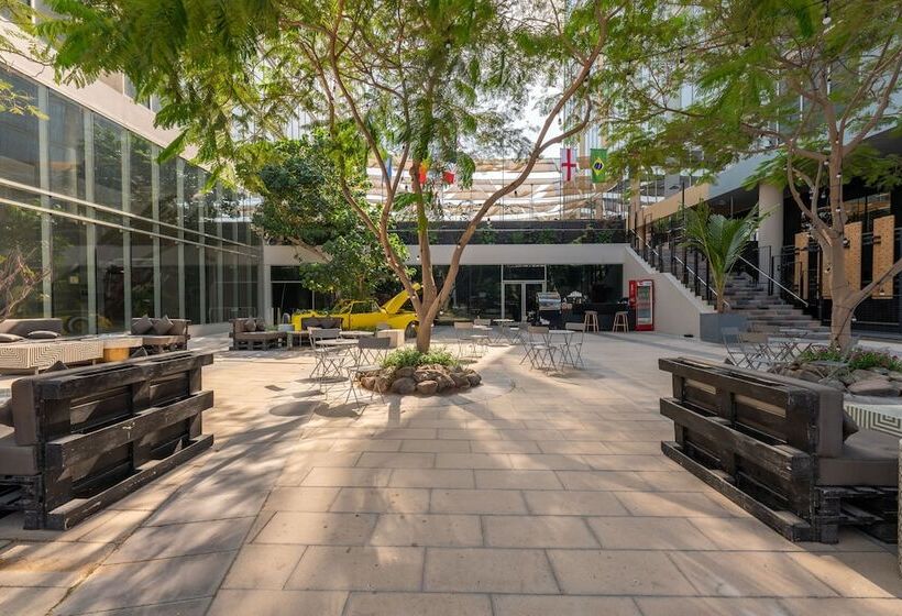 Emirates Sports Hotel Apartments