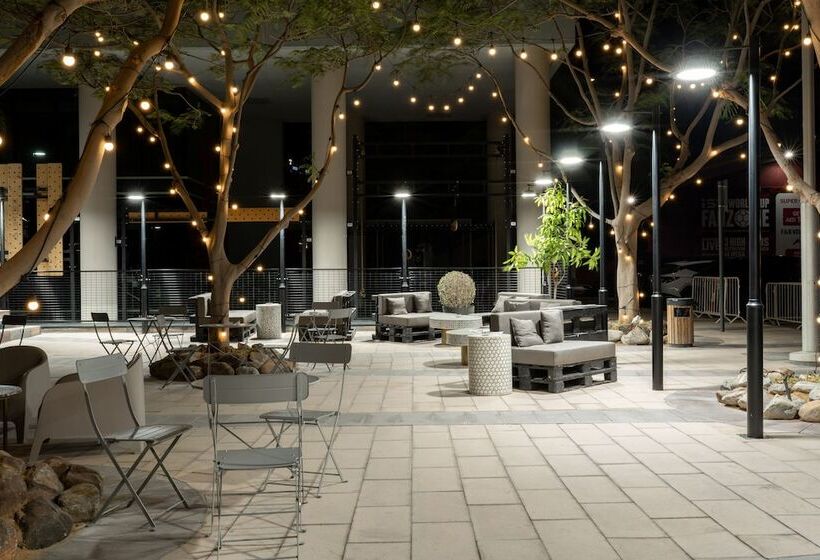 Emirates Sports Hotel Apartments