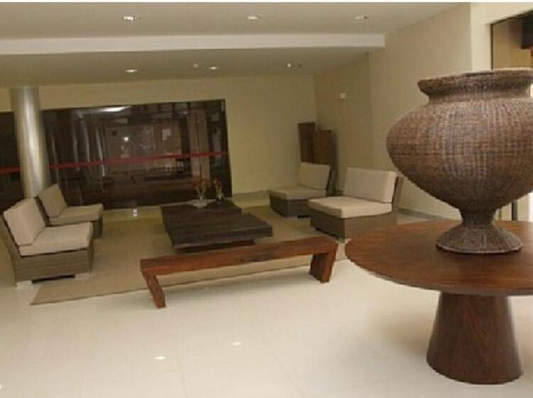 Flat Na Beira Do Lago 5min Da Esplanada Dos Ministérios