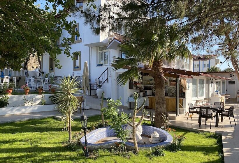 فندق فئة نجمة واحدة Villa Lara Tatil Evleri