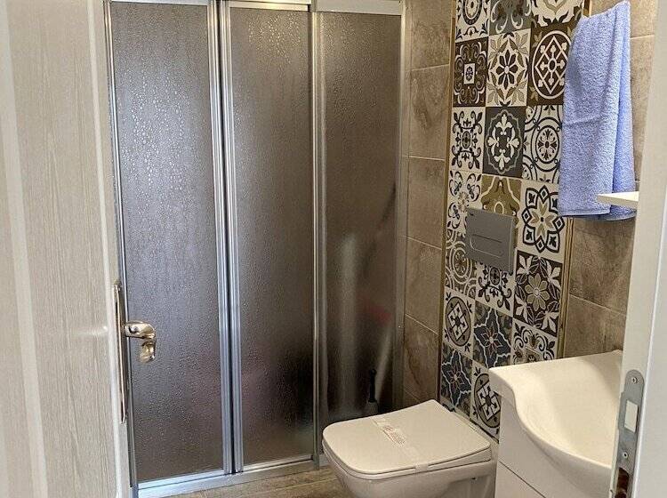 فندق فئة نجمة واحدة Villa Lara Tatil Evleri