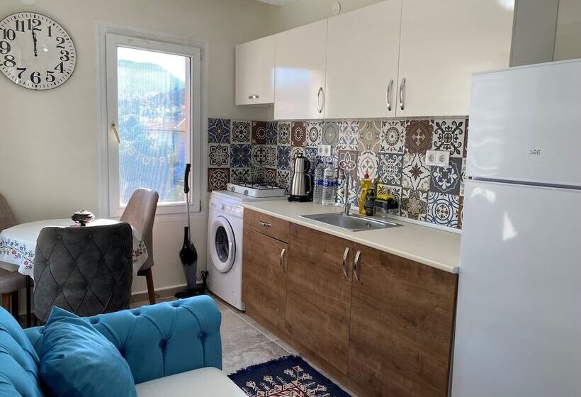 فندق فئة نجمة واحدة Villa Lara Tatil Evleri