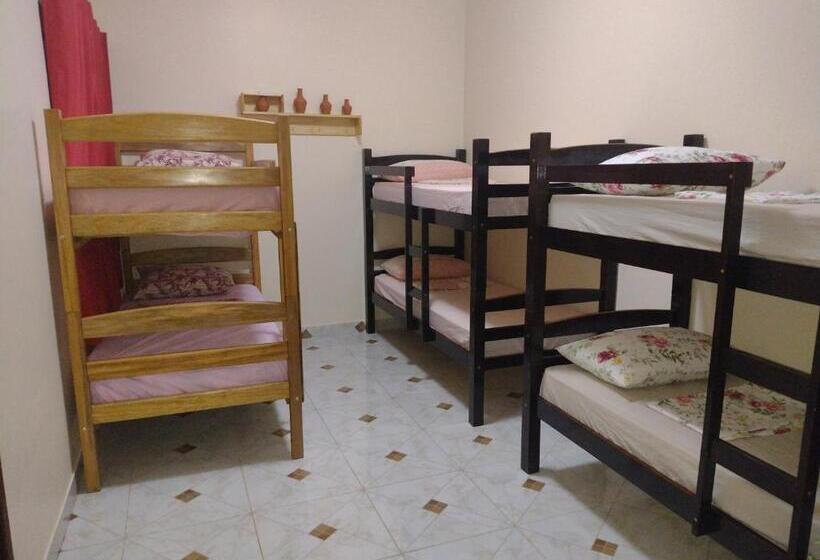 Hostel E Pousada Milagres Da Terra