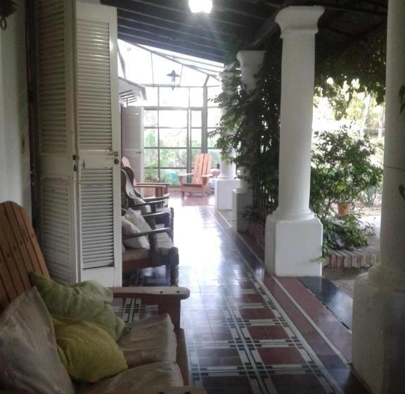 Hosteria Y Cabañas Los Mimbres