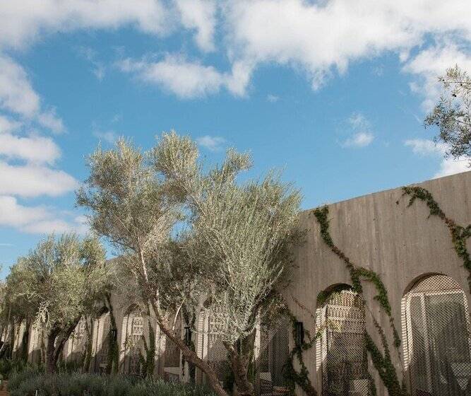 فندق Andana Resort