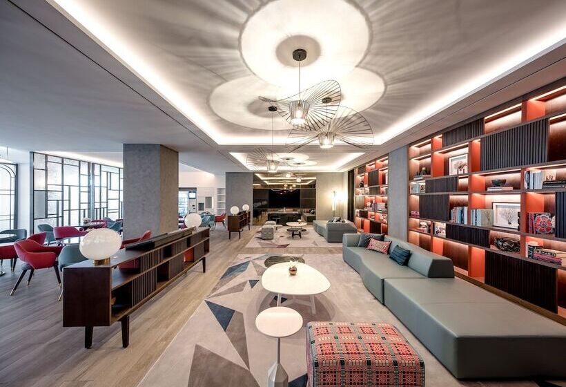 Hotel Art Paradiso, Paradise City