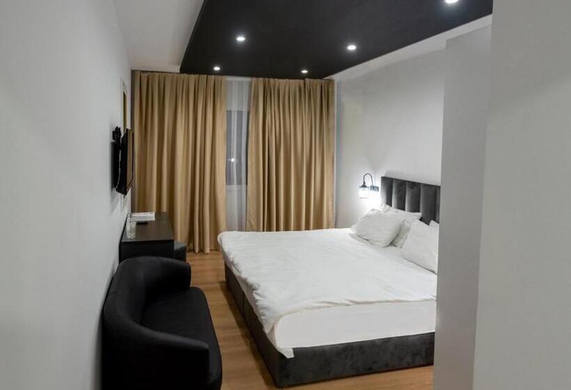 هتل Beograd Struga