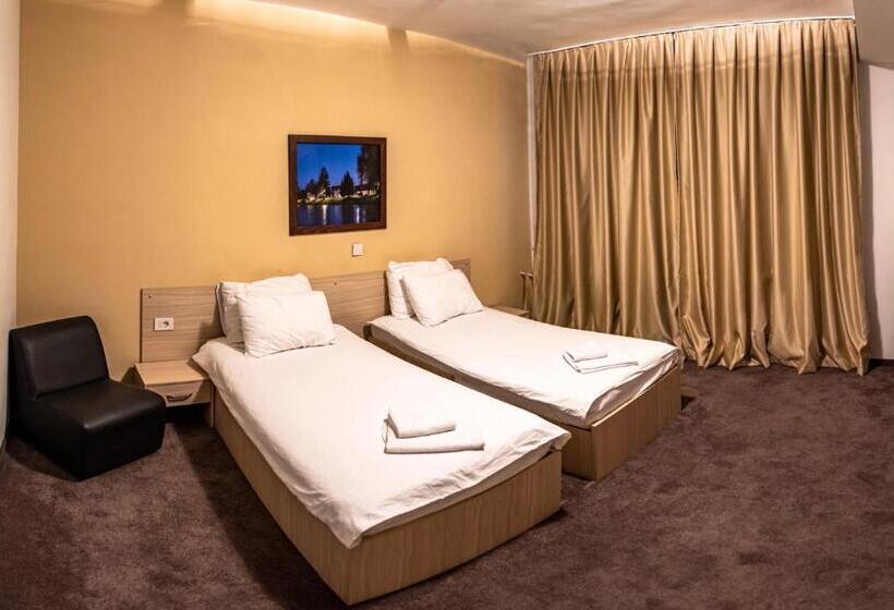 هتل Beograd Struga