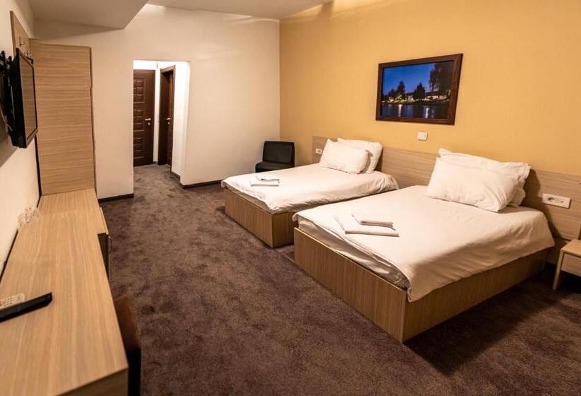 هتل Beograd Struga