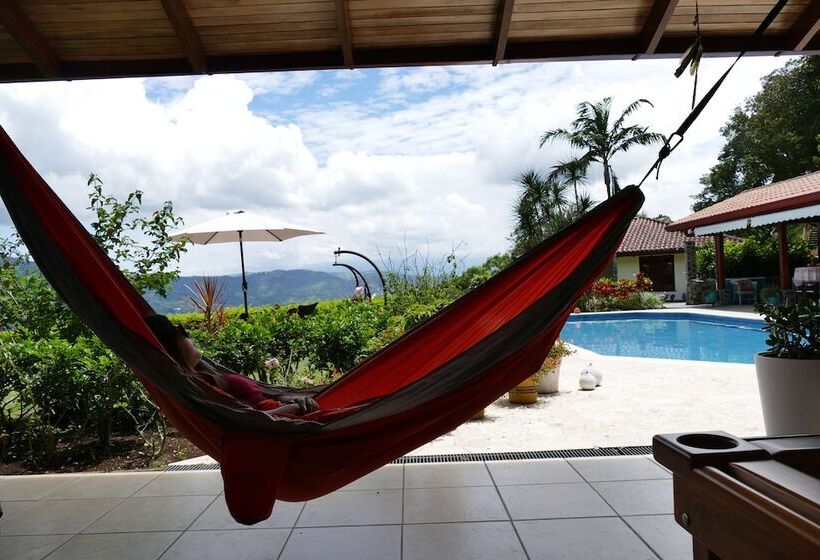 ホテル Bungalows Sanlaz