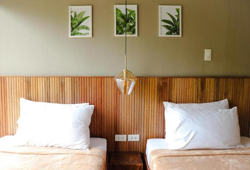 בית מלון כפרי Cala Laiya