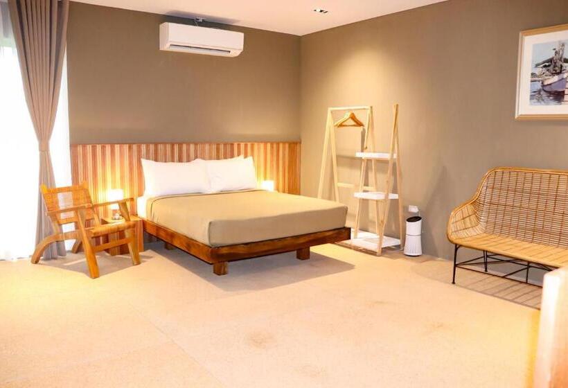 בית מלון כפרי Cala Laiya