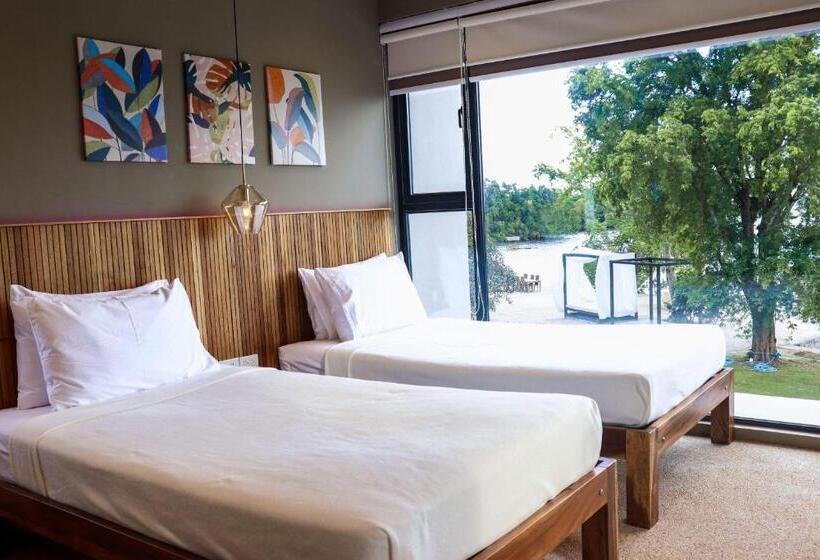 בית מלון כפרי Cala Laiya