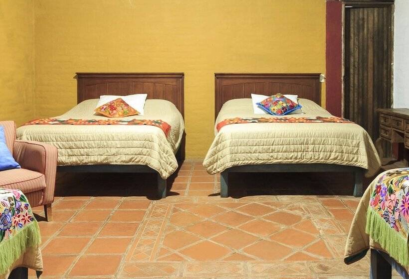 בית מלון כפרי Capital O Hacienda La Bragadita