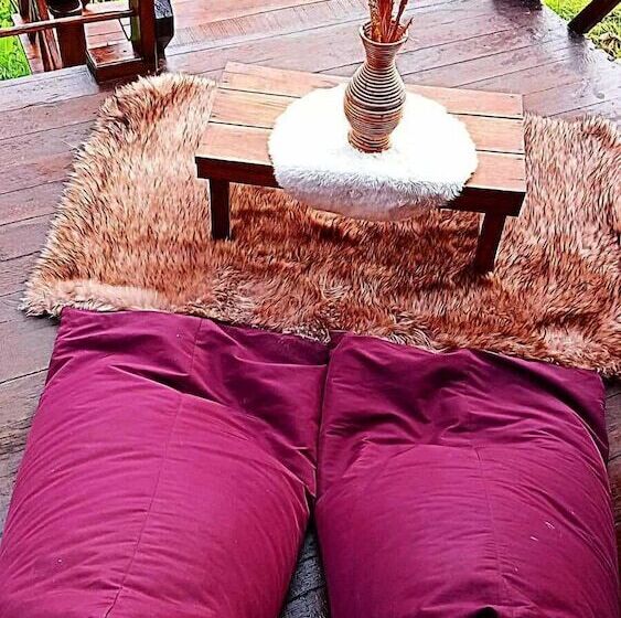 호텔 Chalet Bromo Lounge & Lodge