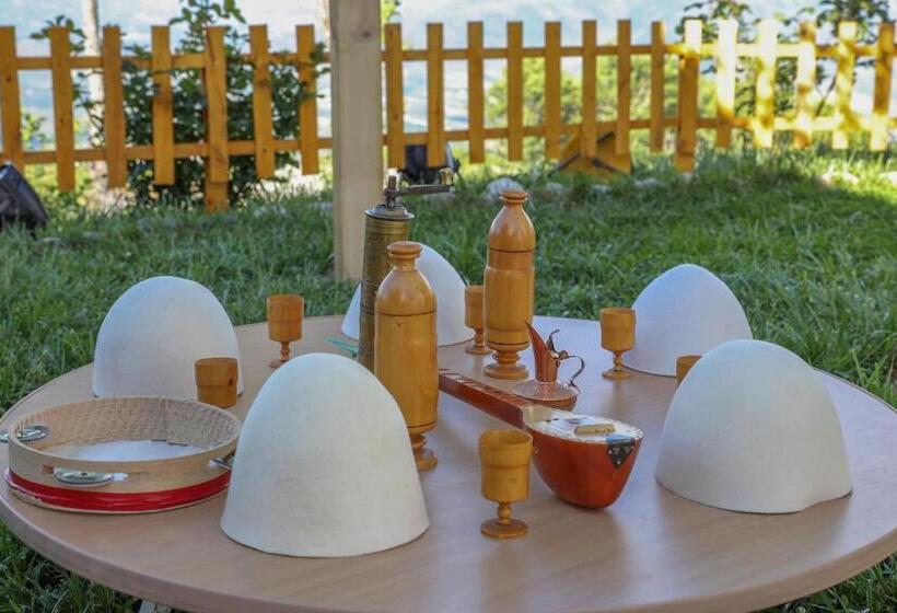 בית מלון כפרי Chestnut Hill