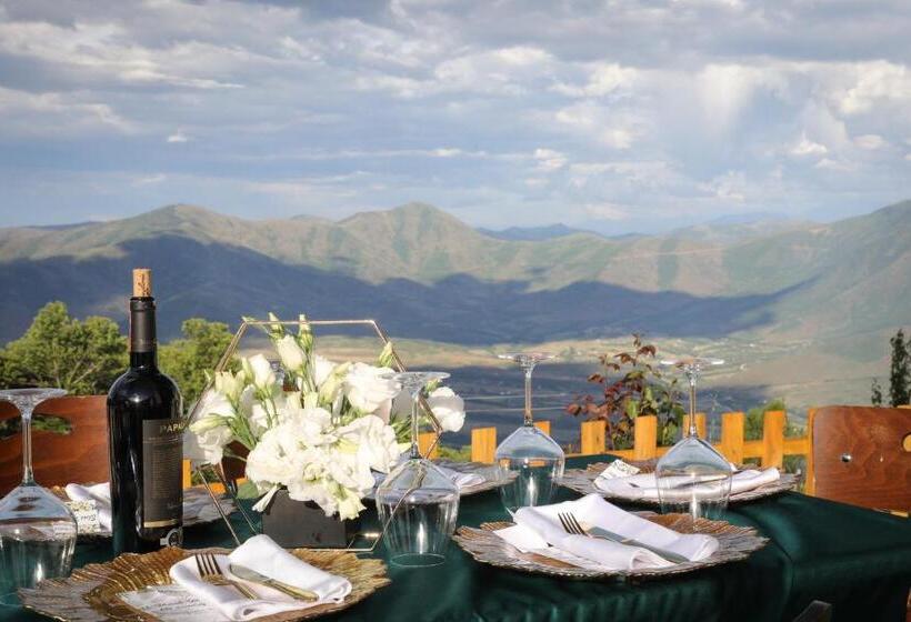 בית מלון כפרי Chestnut Hill