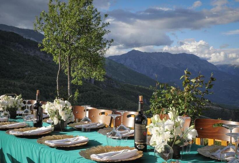 בית מלון כפרי Chestnut Hill