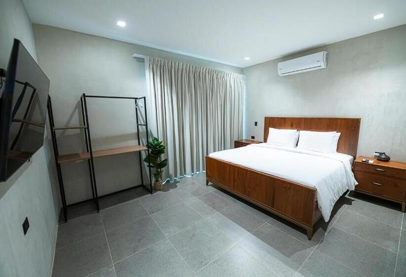 ホテル Elmoro Tamarindo