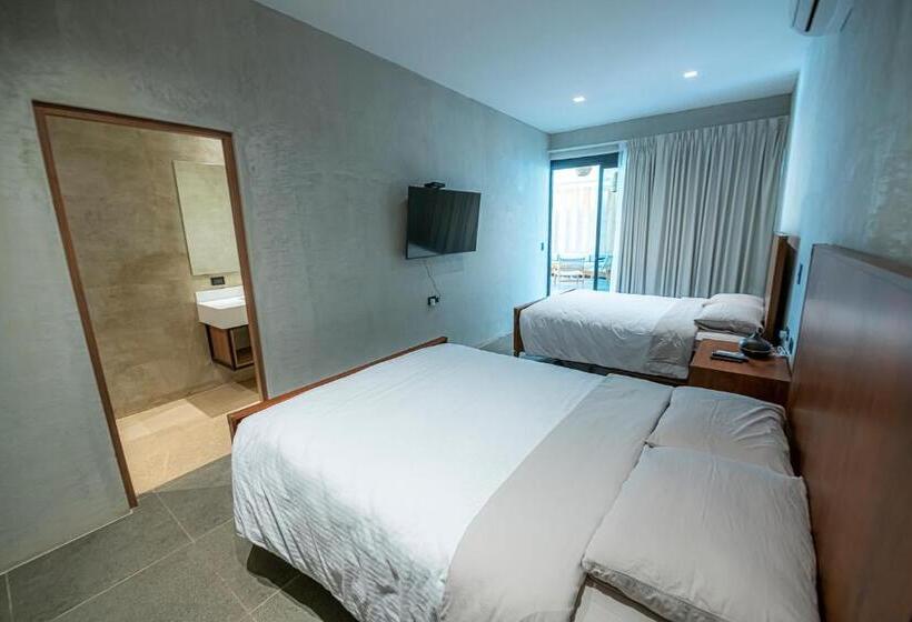 ホテル Elmoro Tamarindo