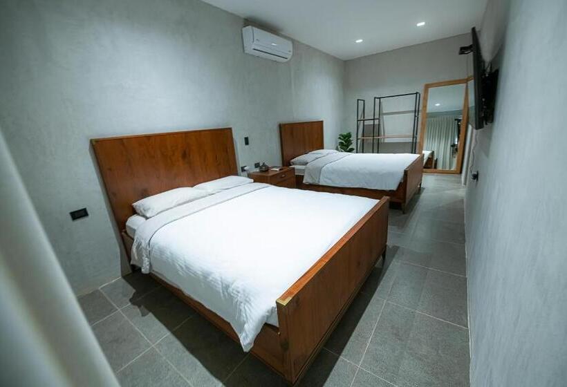 ホテル Elmoro Tamarindo