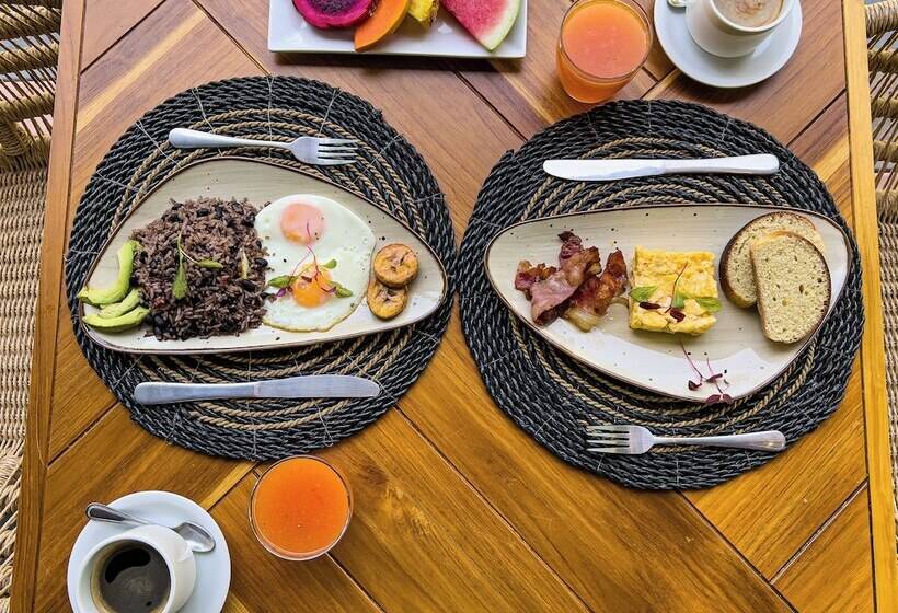 בית מלון כפרי Exôtico Beach