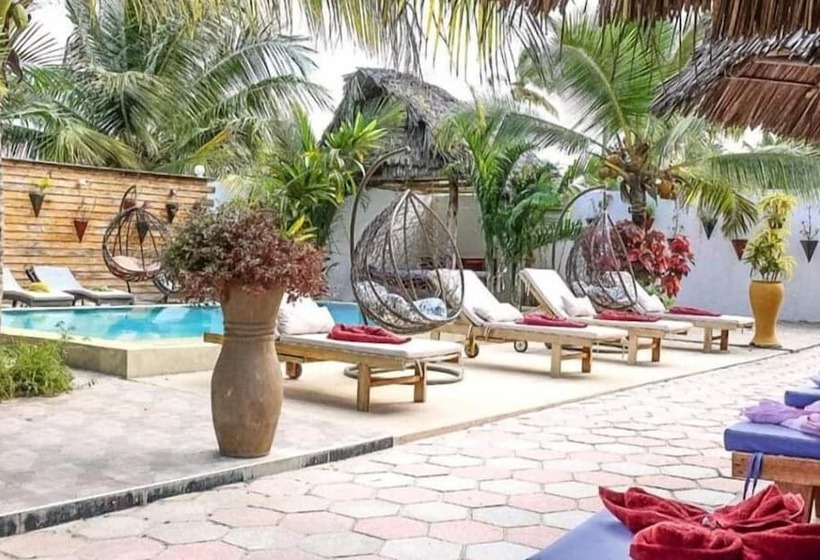 ホテル Fatuma House