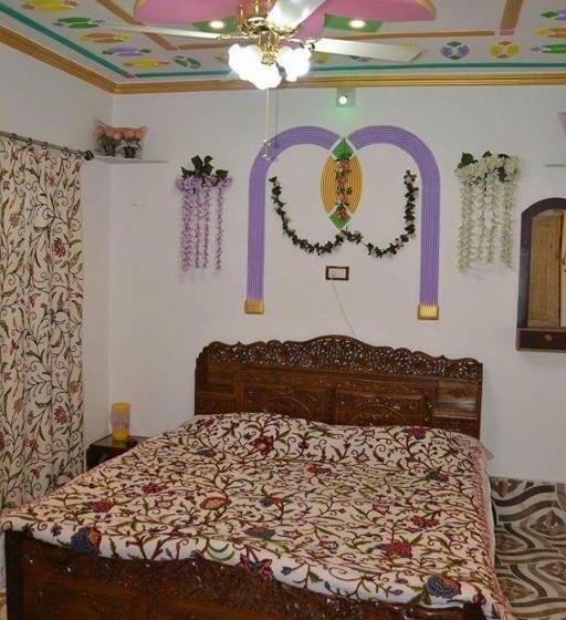 فندق Grand Rooma