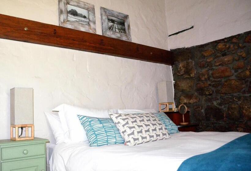 فندق Heiveld Farm Cottages