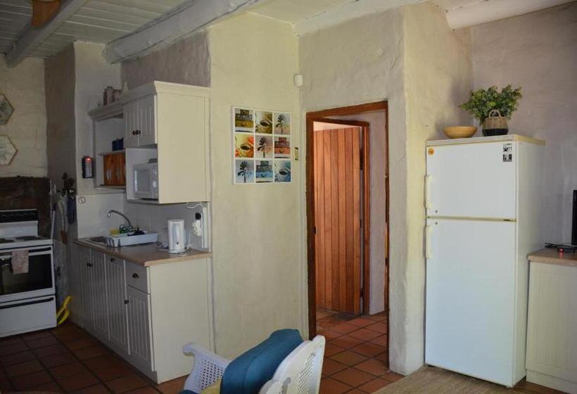 فندق Heiveld Farm Cottages