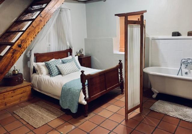 فندق Heiveld Farm Cottages