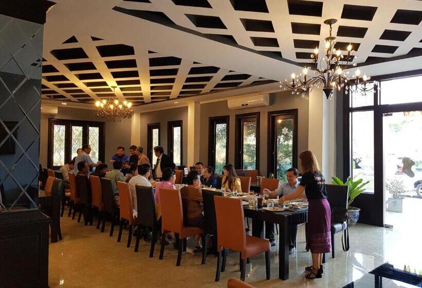 Отель Khounmixay