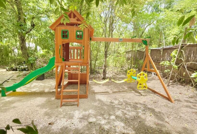 בית מלון כפרי Ku Kuk Glamping