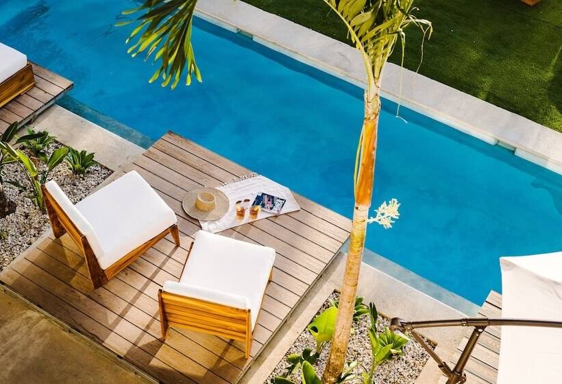 ホテル L Avventura Boutique