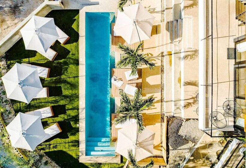 ホテル L Avventura Boutique