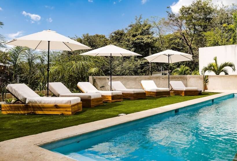 ホテル L Avventura Boutique