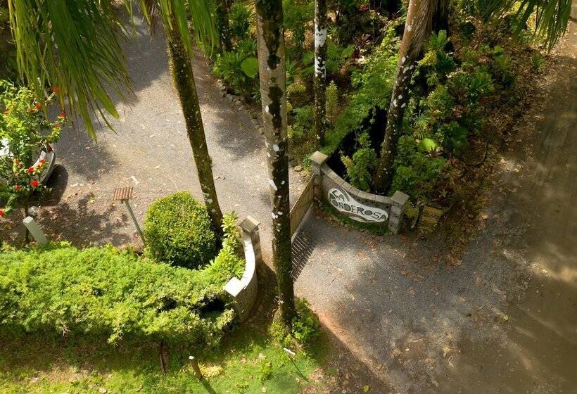 فندق La Ponderosa Beach & Jungle Resort