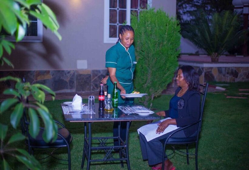 فندق La Tonna Safari