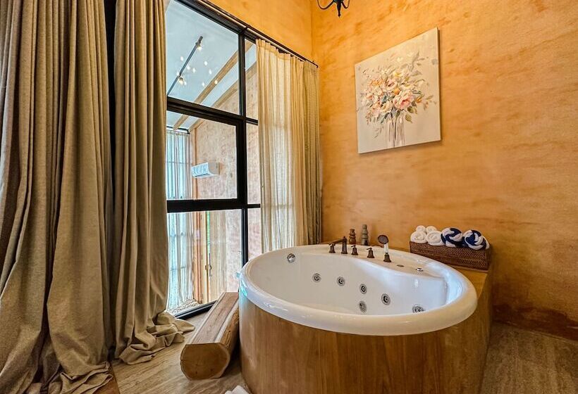 בית מלון כפרי Magical Jungle Resort And Spa