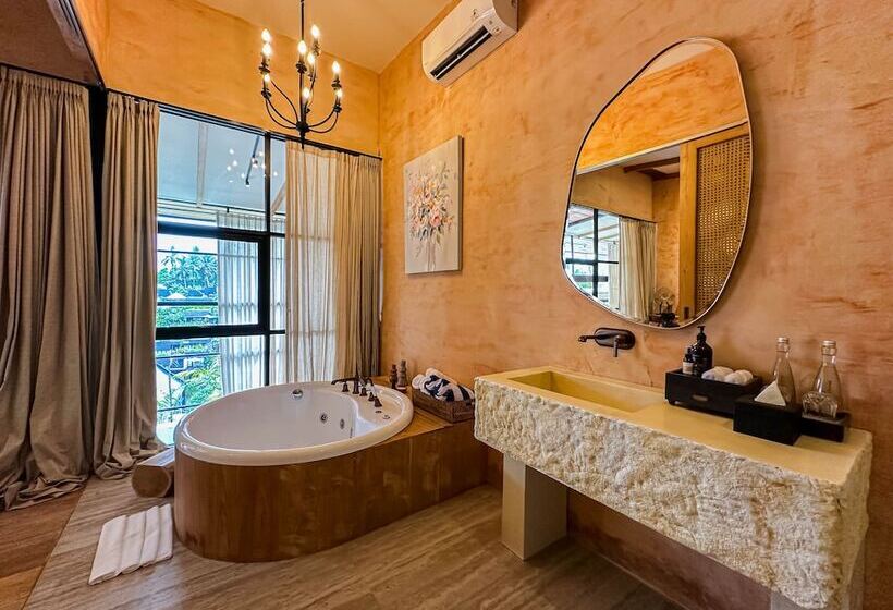 בית מלון כפרי Magical Jungle Resort And Spa