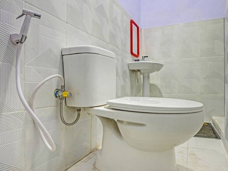 فندق Menara Sakti Syariah Homestay By Oyo