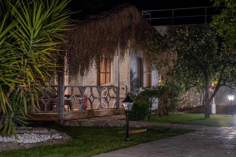 Отель Naturelife Bungalows & Spa