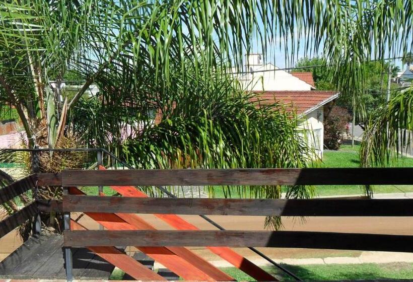 هتل Nueva Habana Rooms Colon